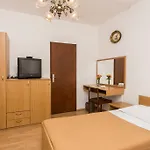 Guest House Lina