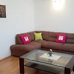 Apartment Ella