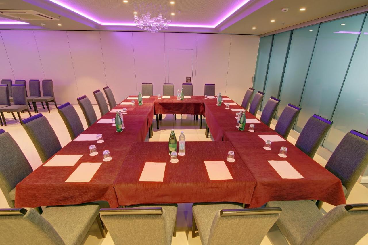 Lero Hotel 4*