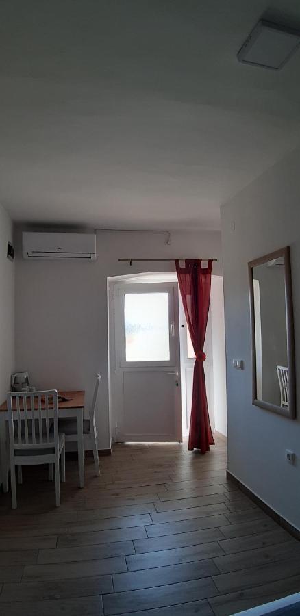 Lami Guest house