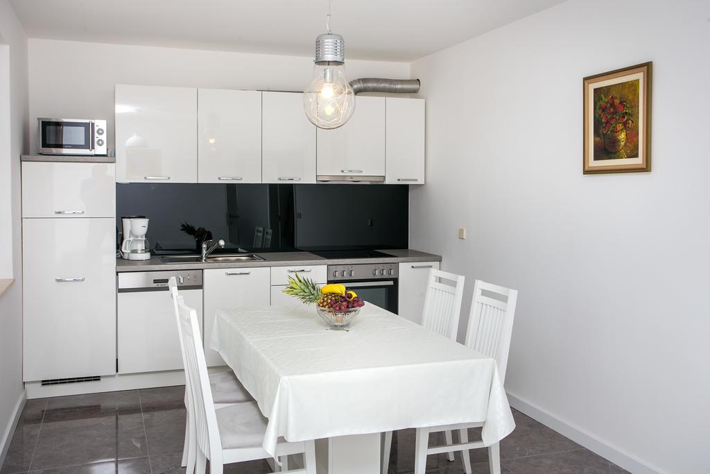 Apartment Dupcic *