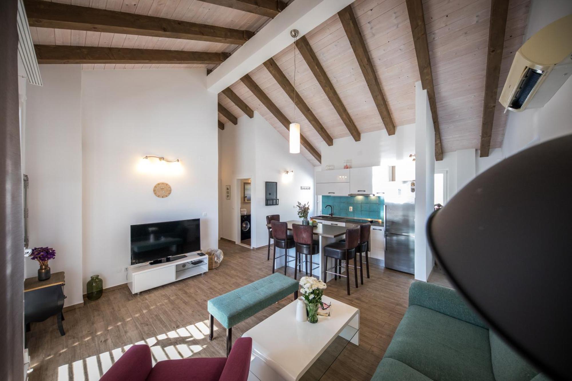 Apartment Ellu *