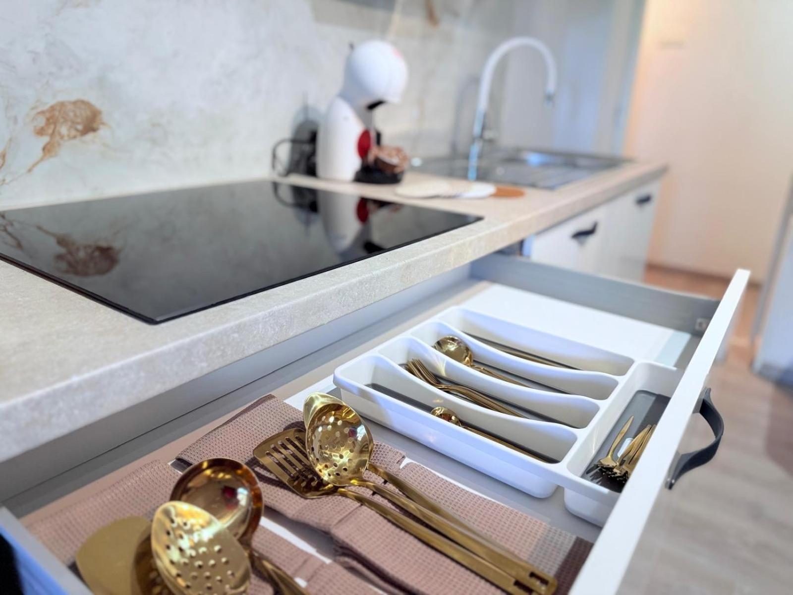 Sun Touch Apartment *