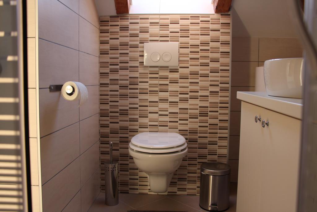 Rupe Apartment *