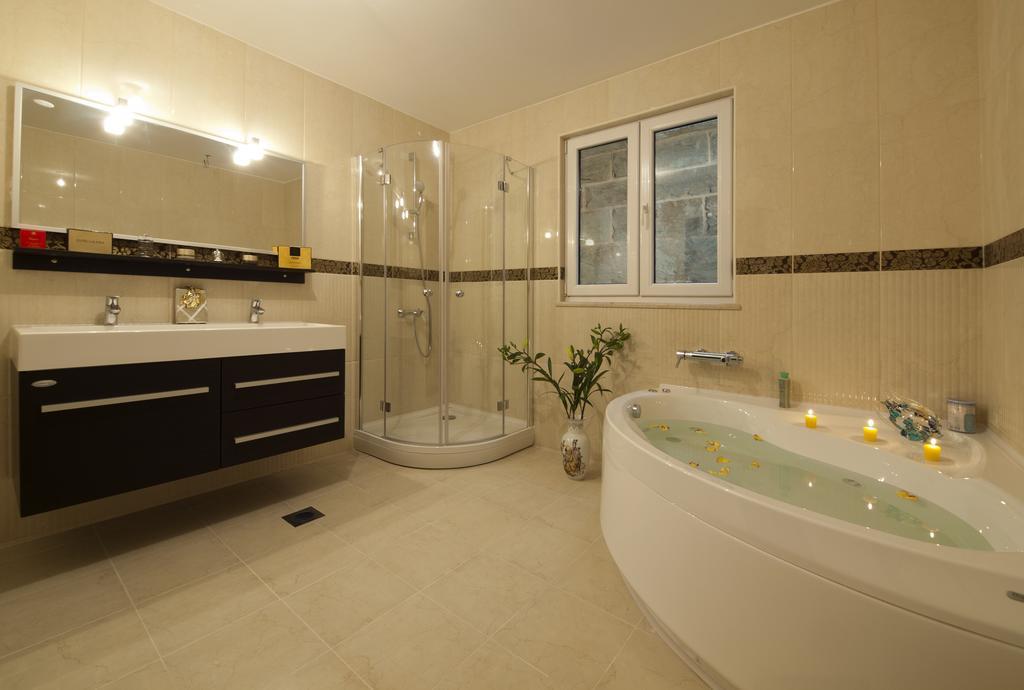 Ancora Villa
