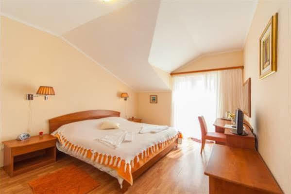 Gasthuis Ruza 3*