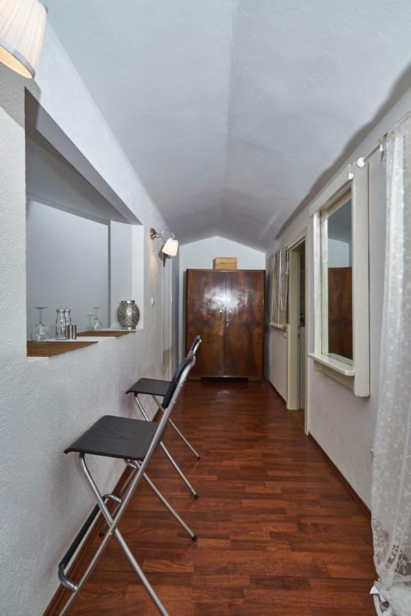 Julie's Centre Apartment