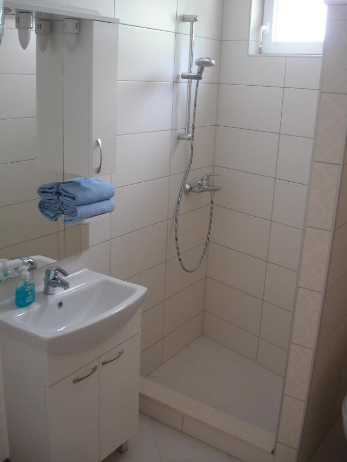 Guest house Andrijana 3*