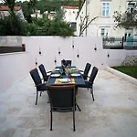 Holiday Home Festina Lente