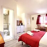 Villa Gloria 2