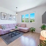 Apartment Batoni