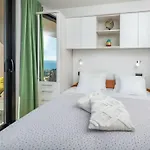 A3 Montovjerna - Panoramic Terrace Getaway