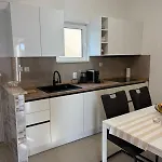 Belleview Apartments Vrbica