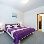 Luxury Sensation Spacious & Free Private Garage