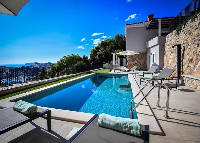 Villa Oranz