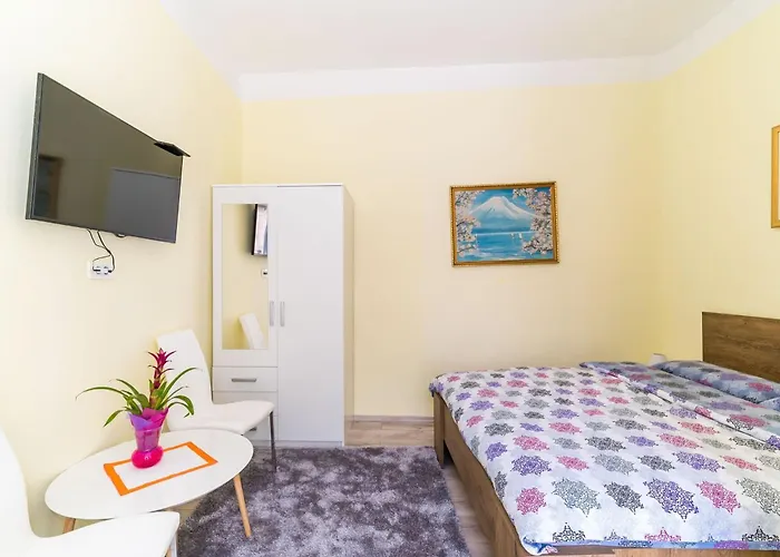 Rooms Katja & Lara - Double Room Lara