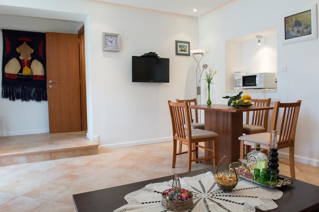 Ana Apartment *