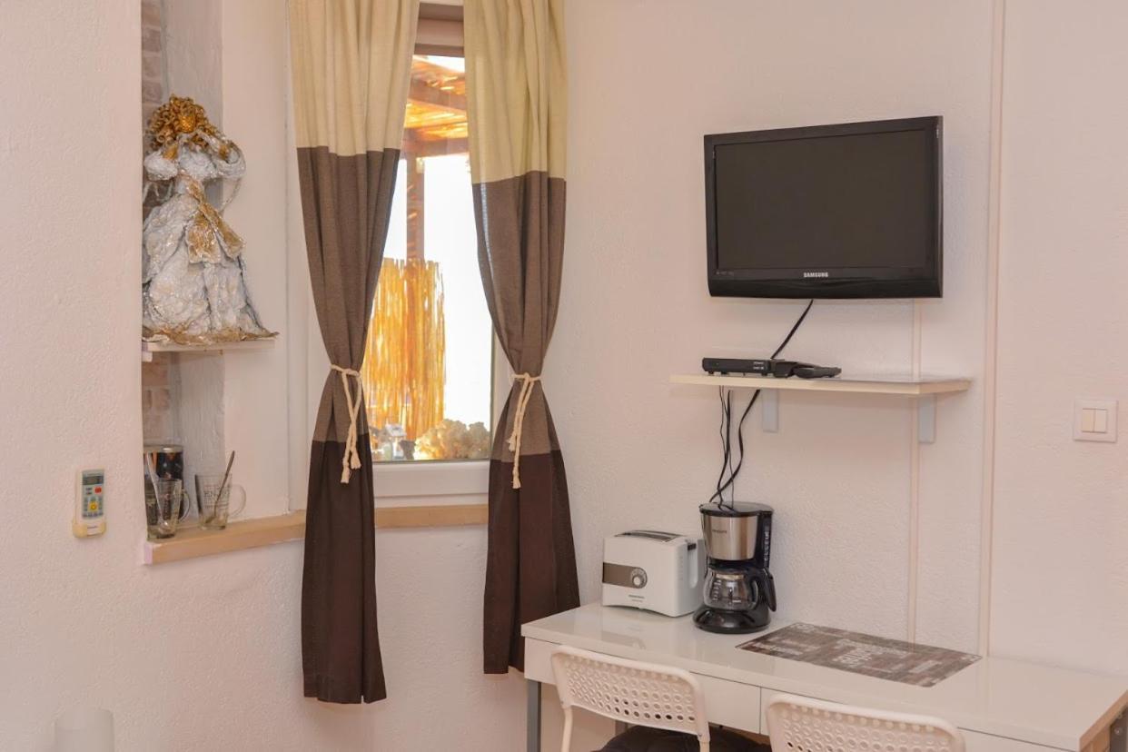 And Sveti Jakov Guest house