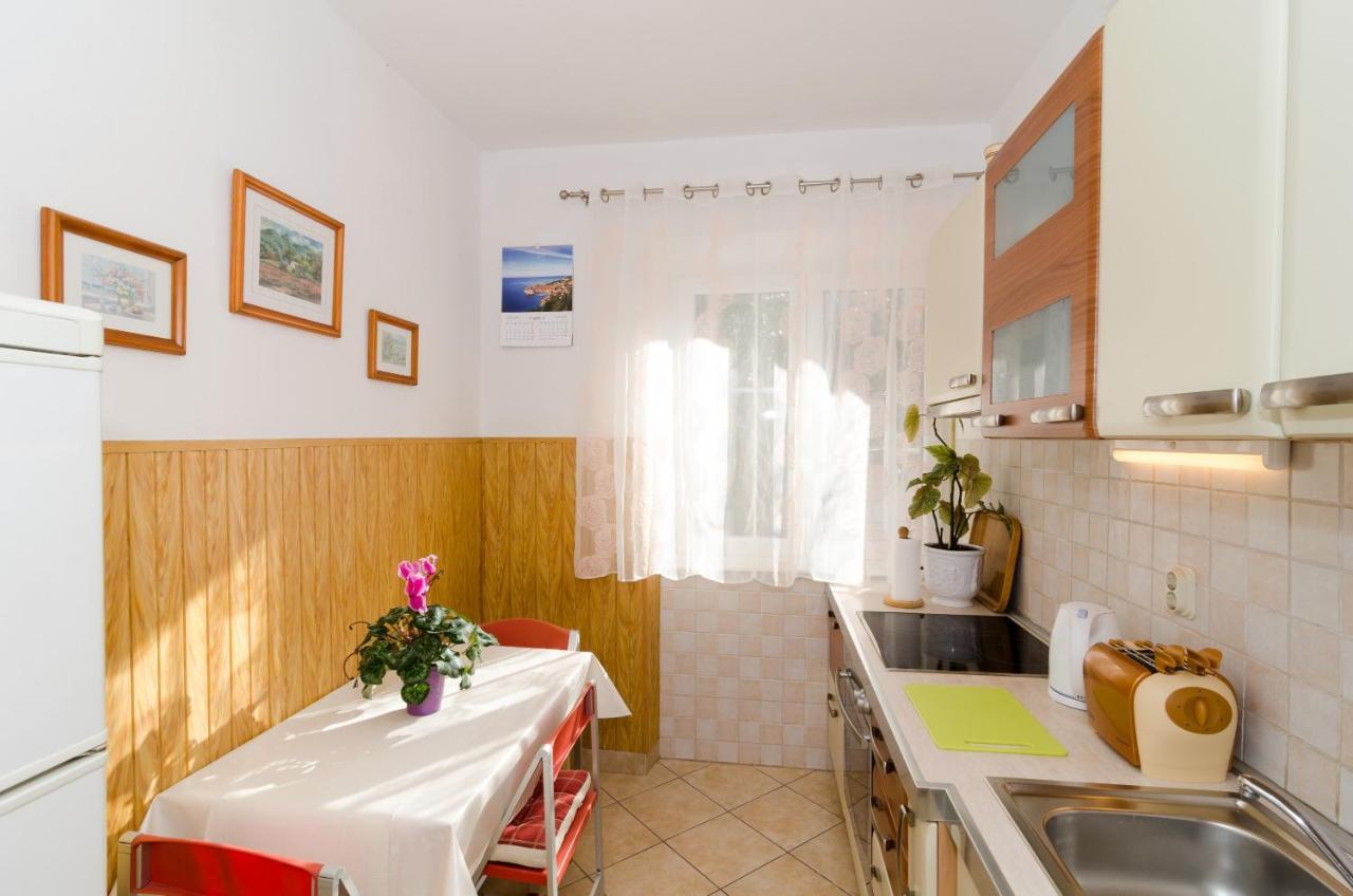 Apartment Red Orange Dubrovnik