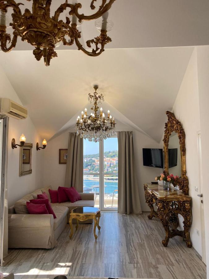 Apartment Wow