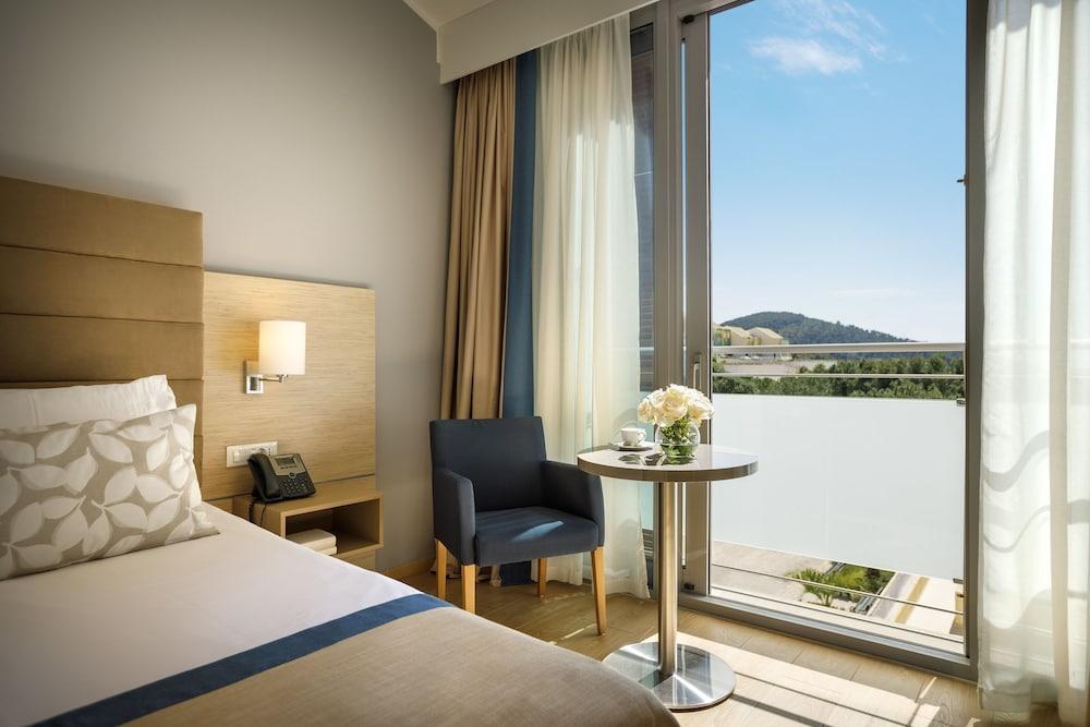 Valamar Argosy Hotel 4*