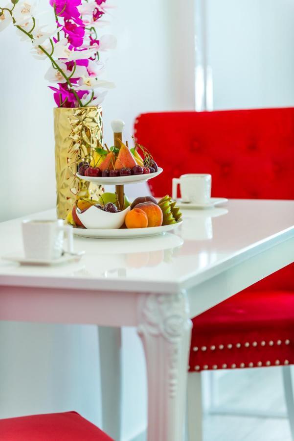 Royal Luxuria Modern *