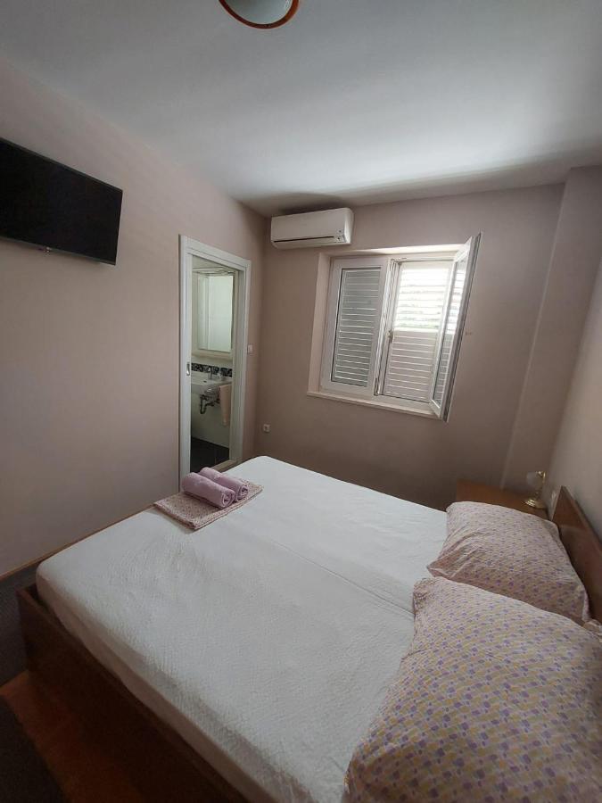Diana Guest house