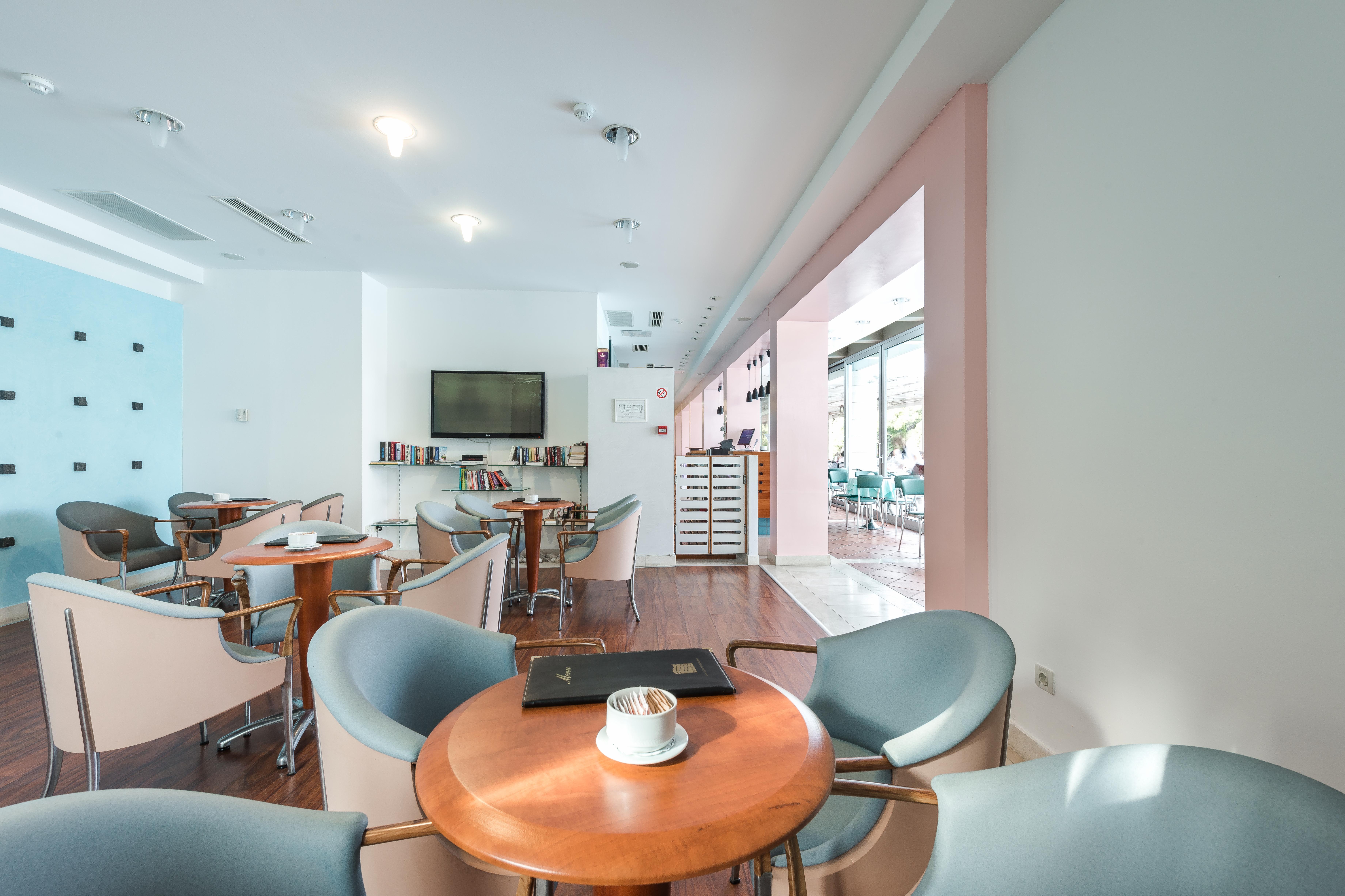 Uvala Hotel 4*