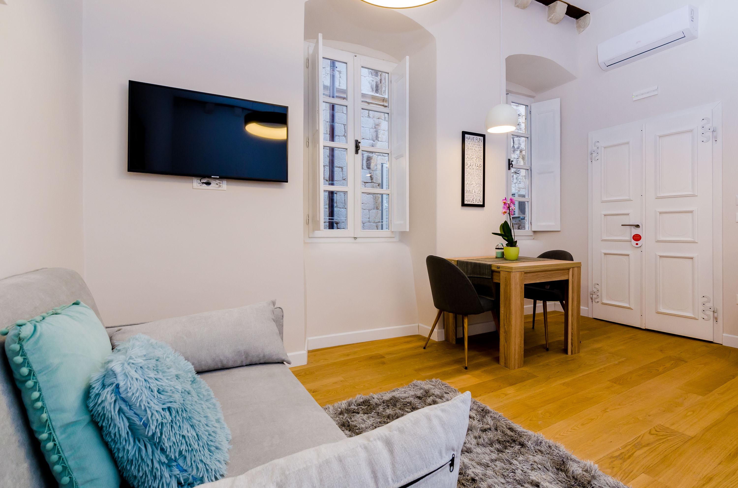 Leonarda Baroque House - Old Town Apartment