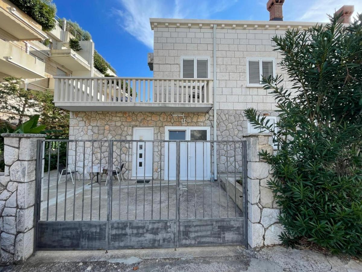 Apartamento Aida And For Couples And Families Free Parking Dubrovnik