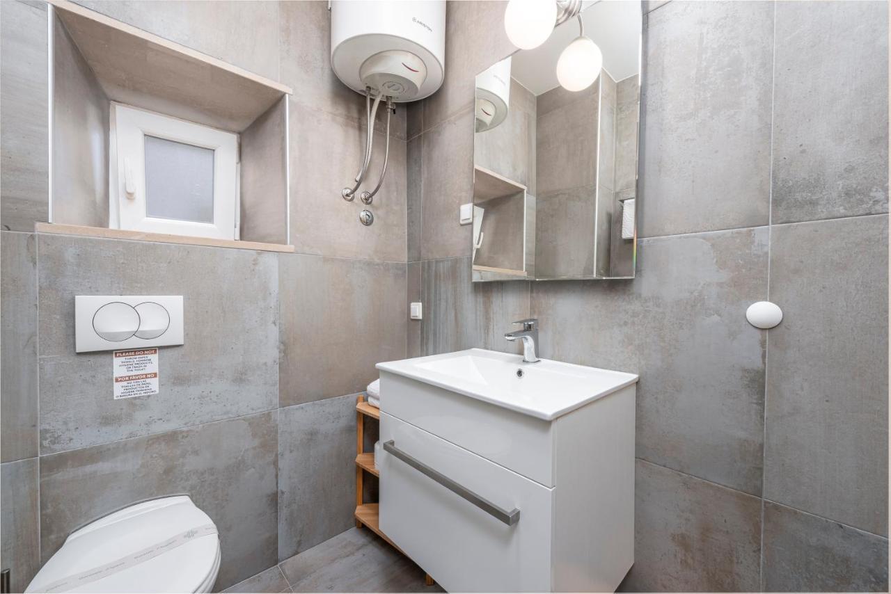 Eden Old Town Guest house 3*