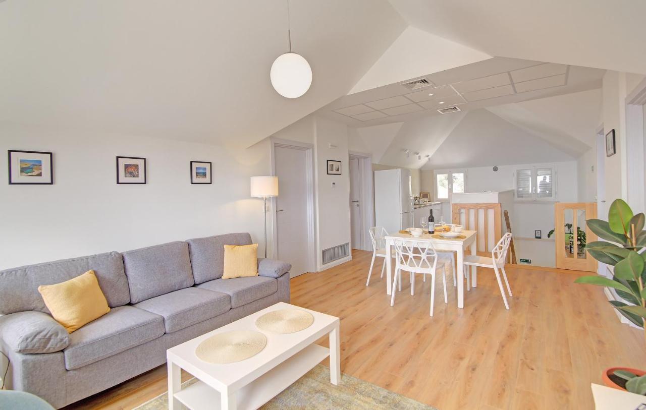 Apartment Vicina Summer