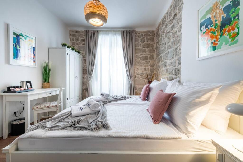 Appartement Flora-heartbeat Old Three Bedrooms *