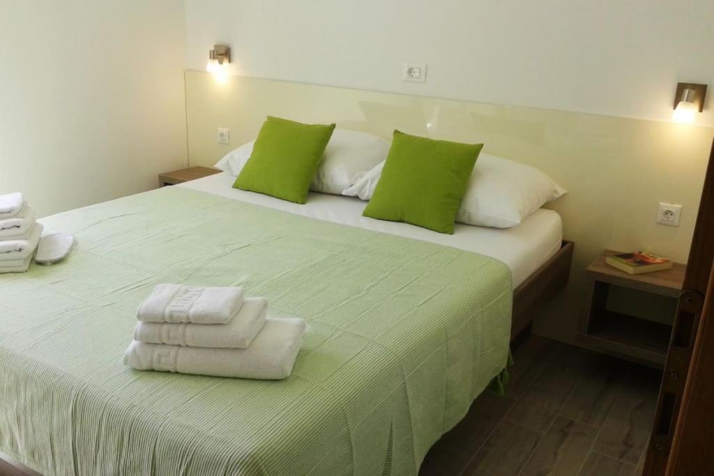 Infinity, Free Parking Apartment *