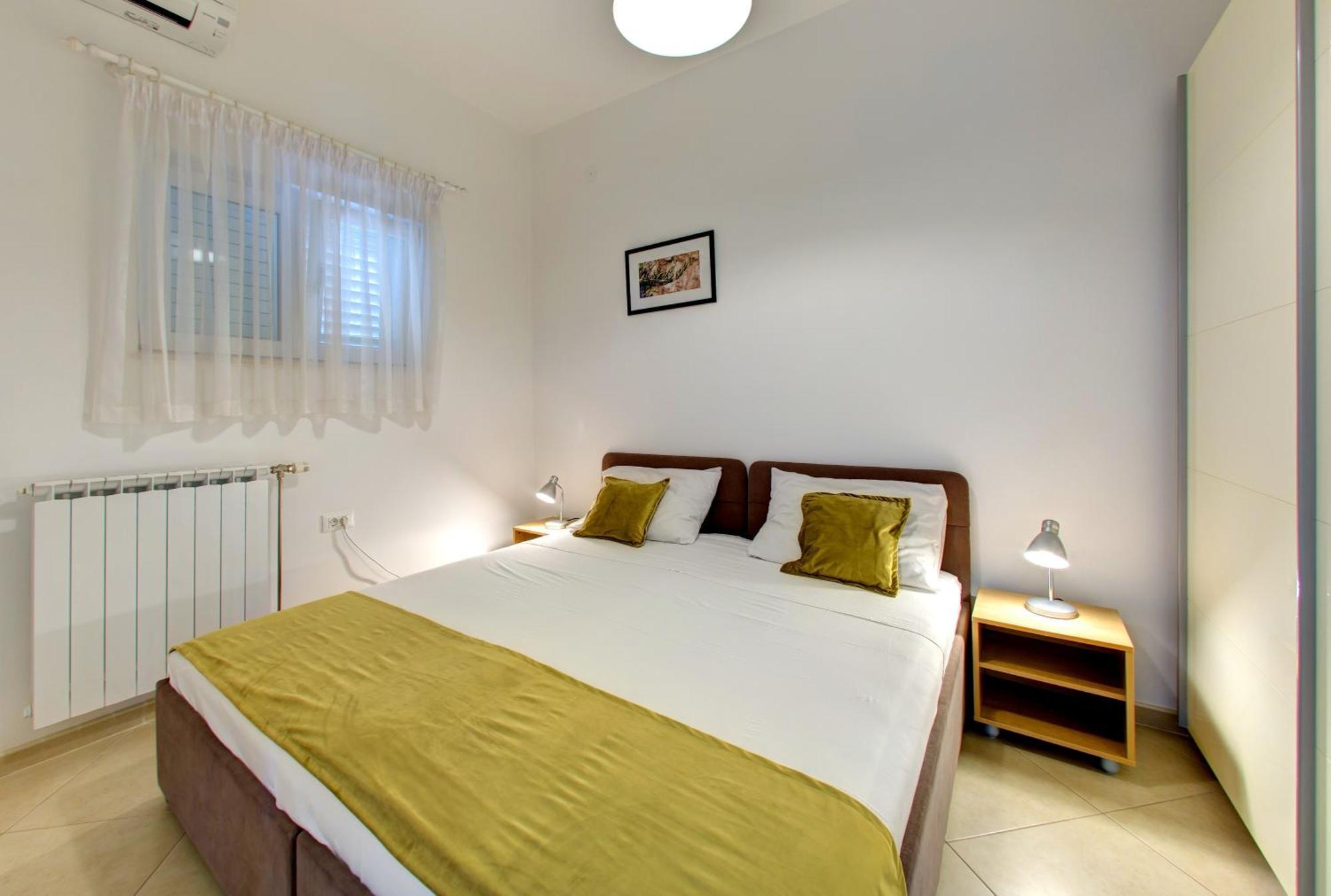 Katarina Apartment *