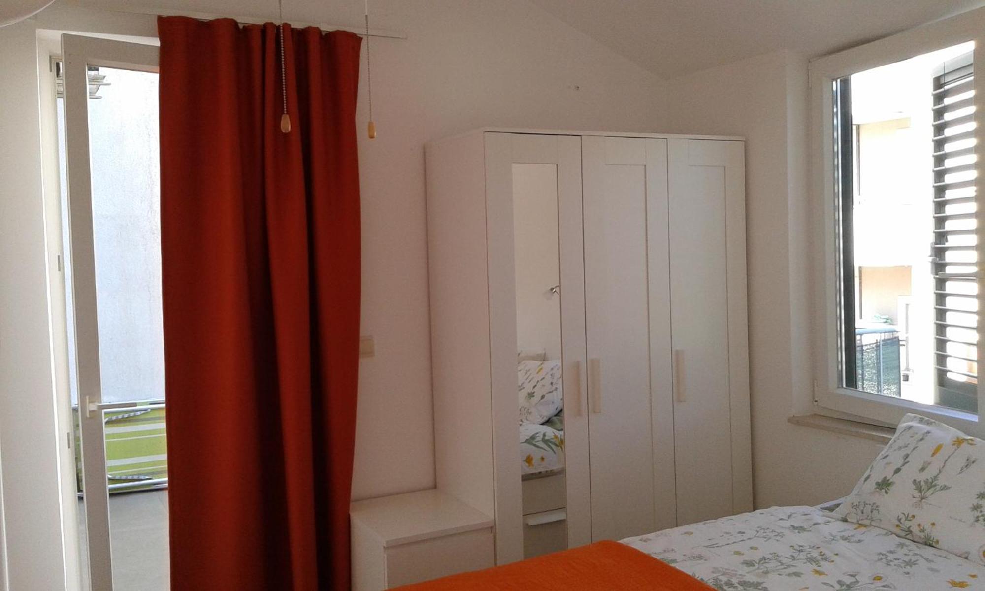 Apartment By The Sea - 8544