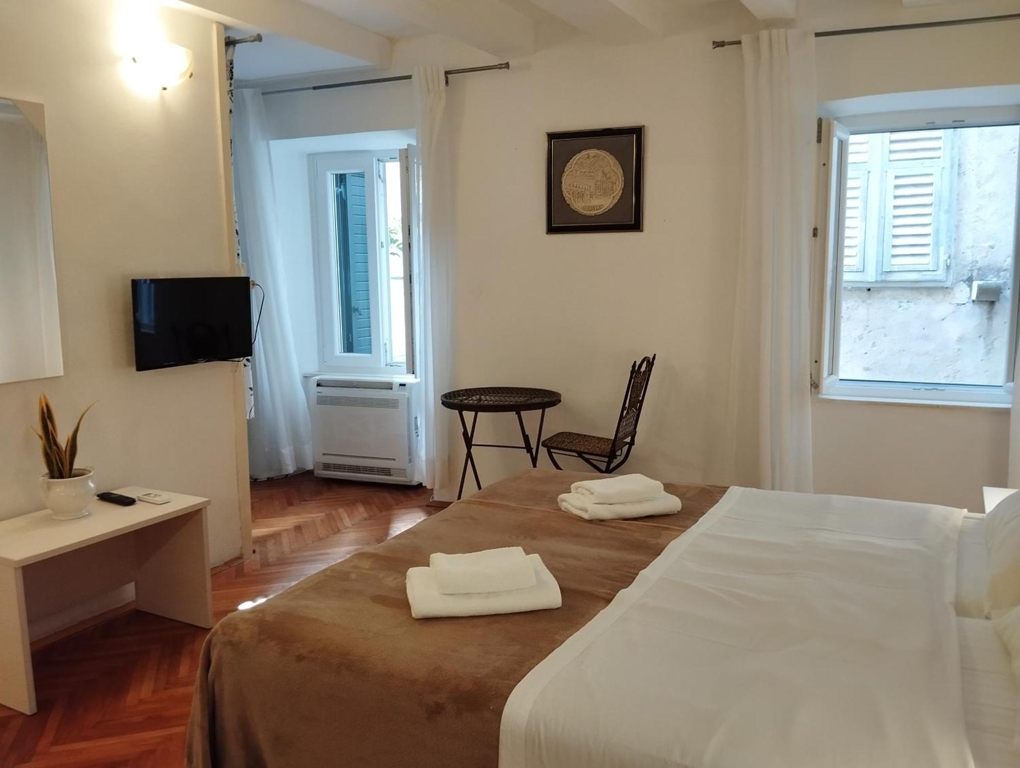 Old Town E Holiday home *