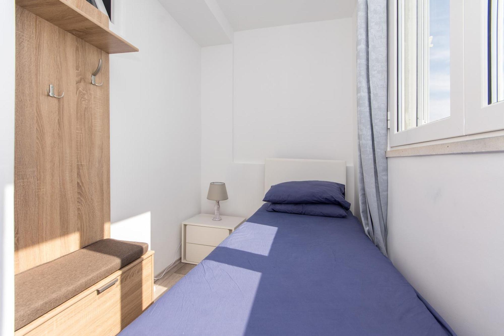 Canuck Apartment *