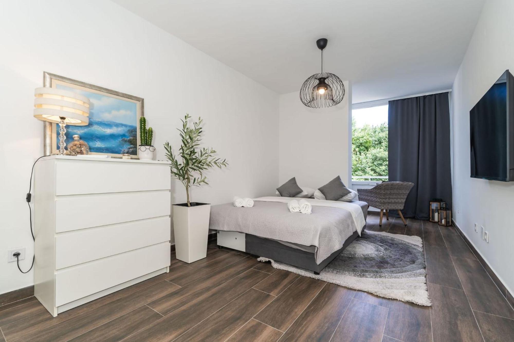 Hanna's Oasis Apartment *