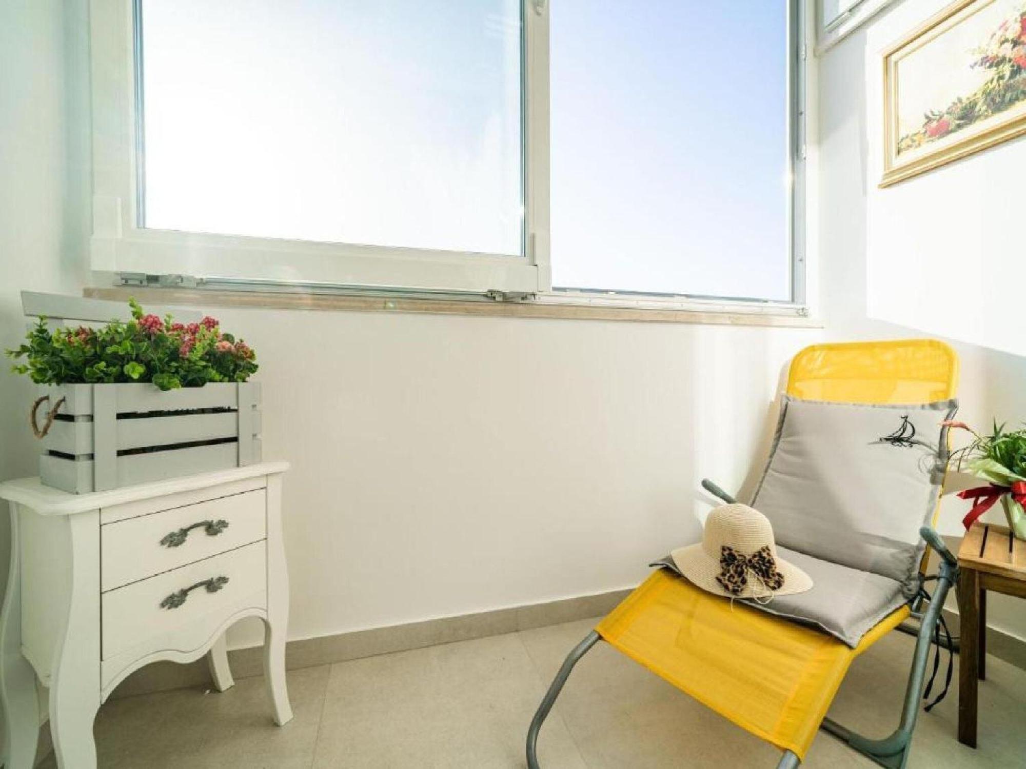 Anka - One Bedroom With Terrace Apartment *