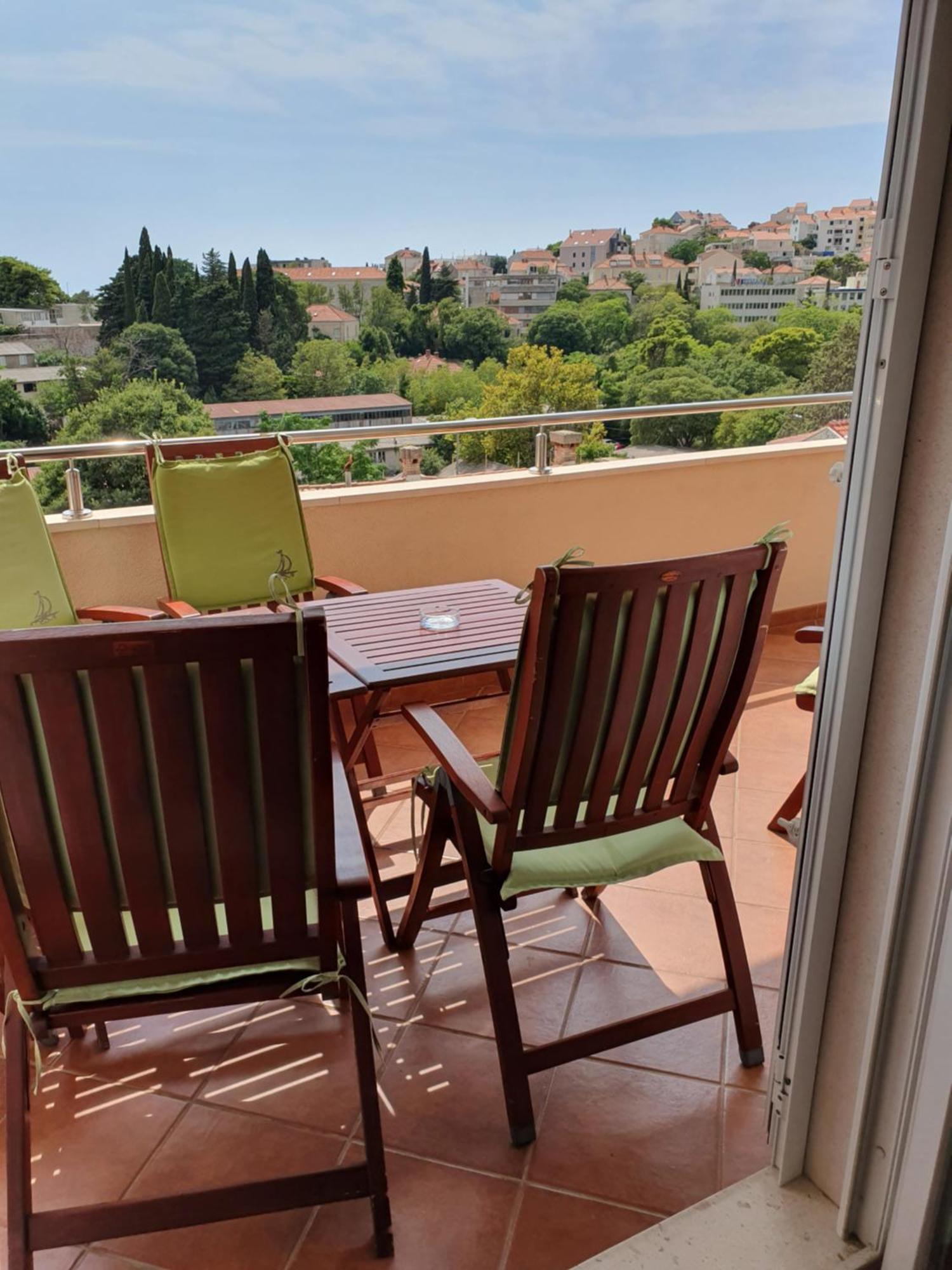 Apartment Laus *