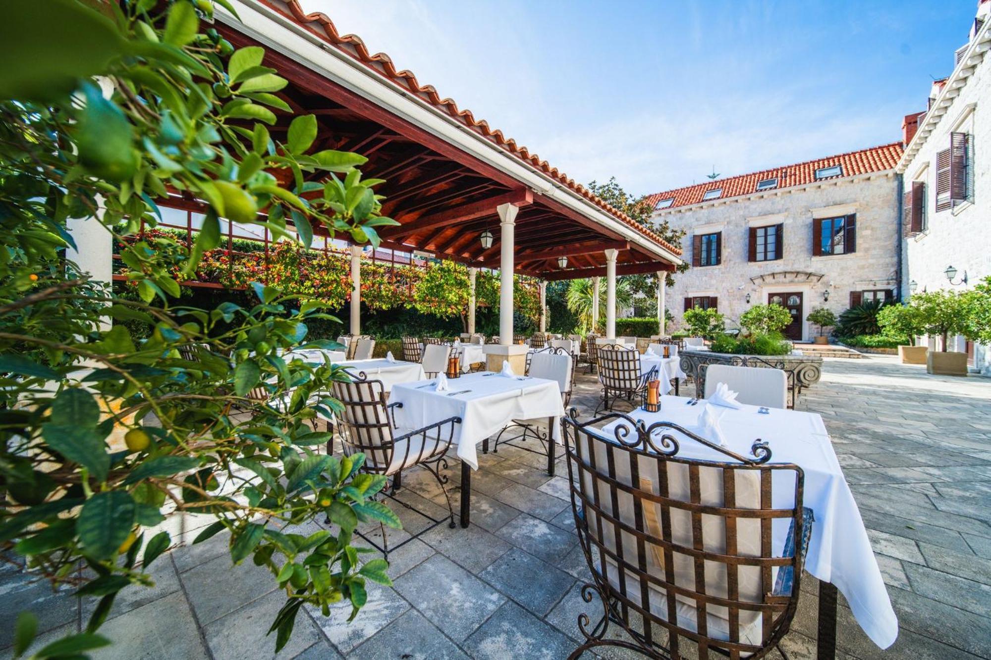 Boutique Kazbek Hotel