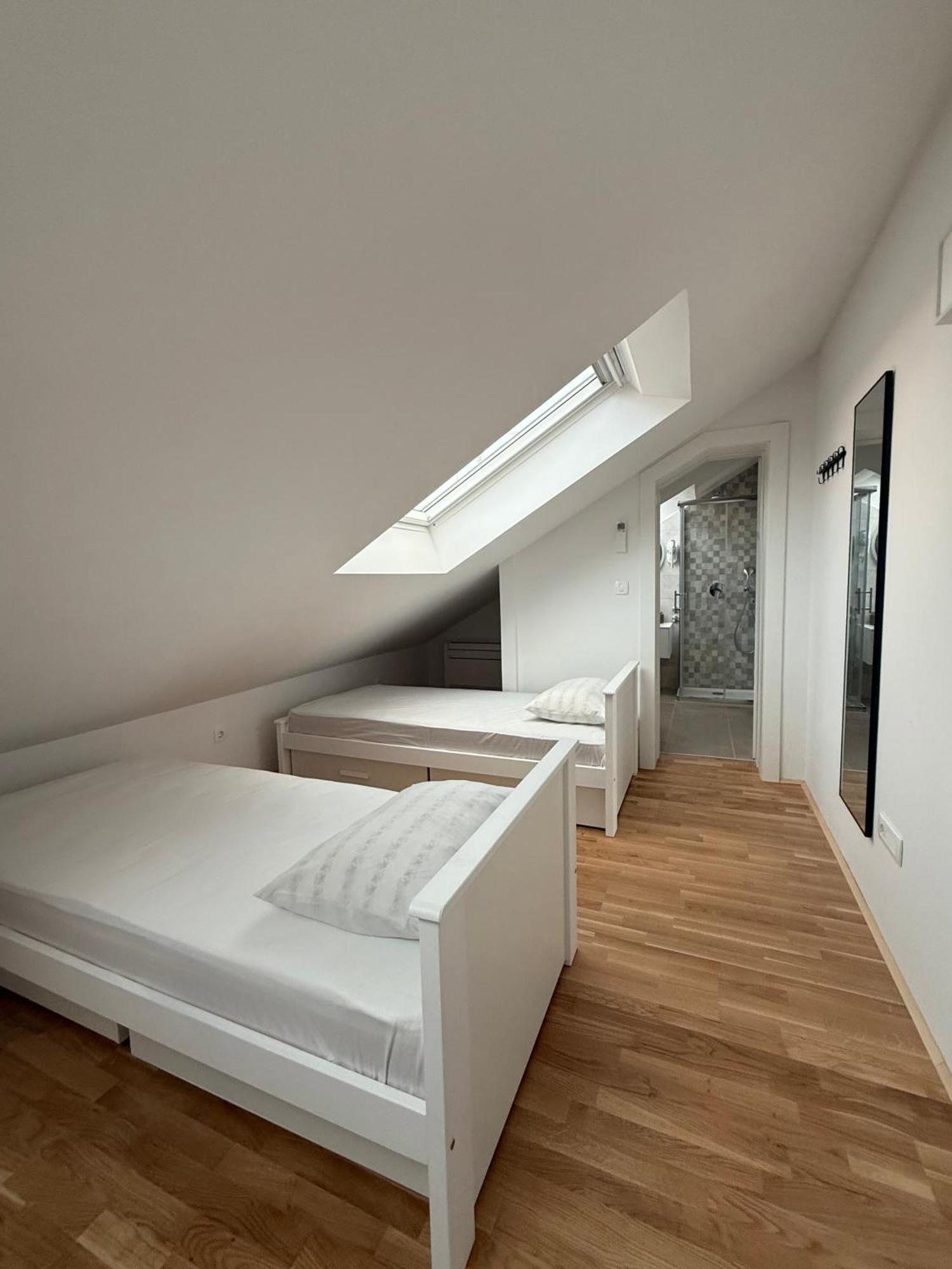 Apartment Sun N Sky Oasis Ii. *