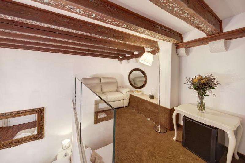 Hotel Ivan 3*