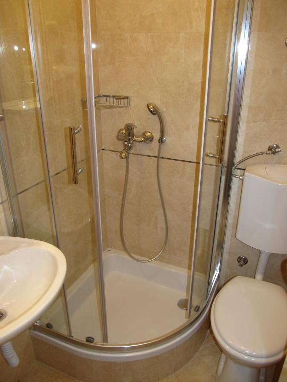 Radovic Guest house 3*