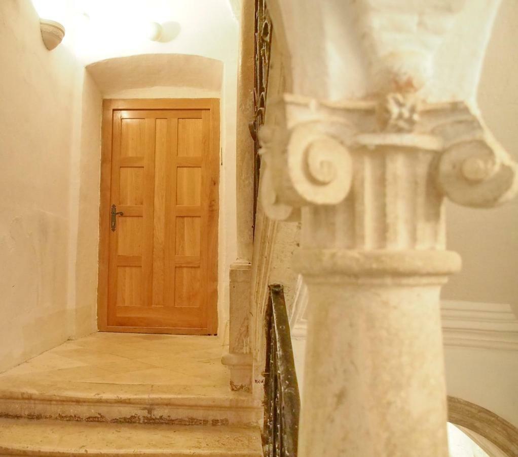 Luna Guest house *