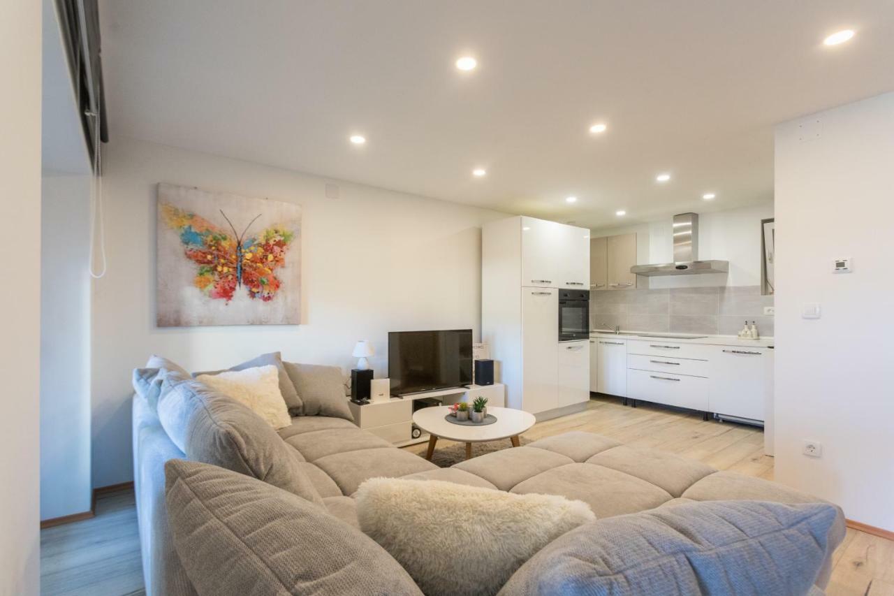 Norah Apartment