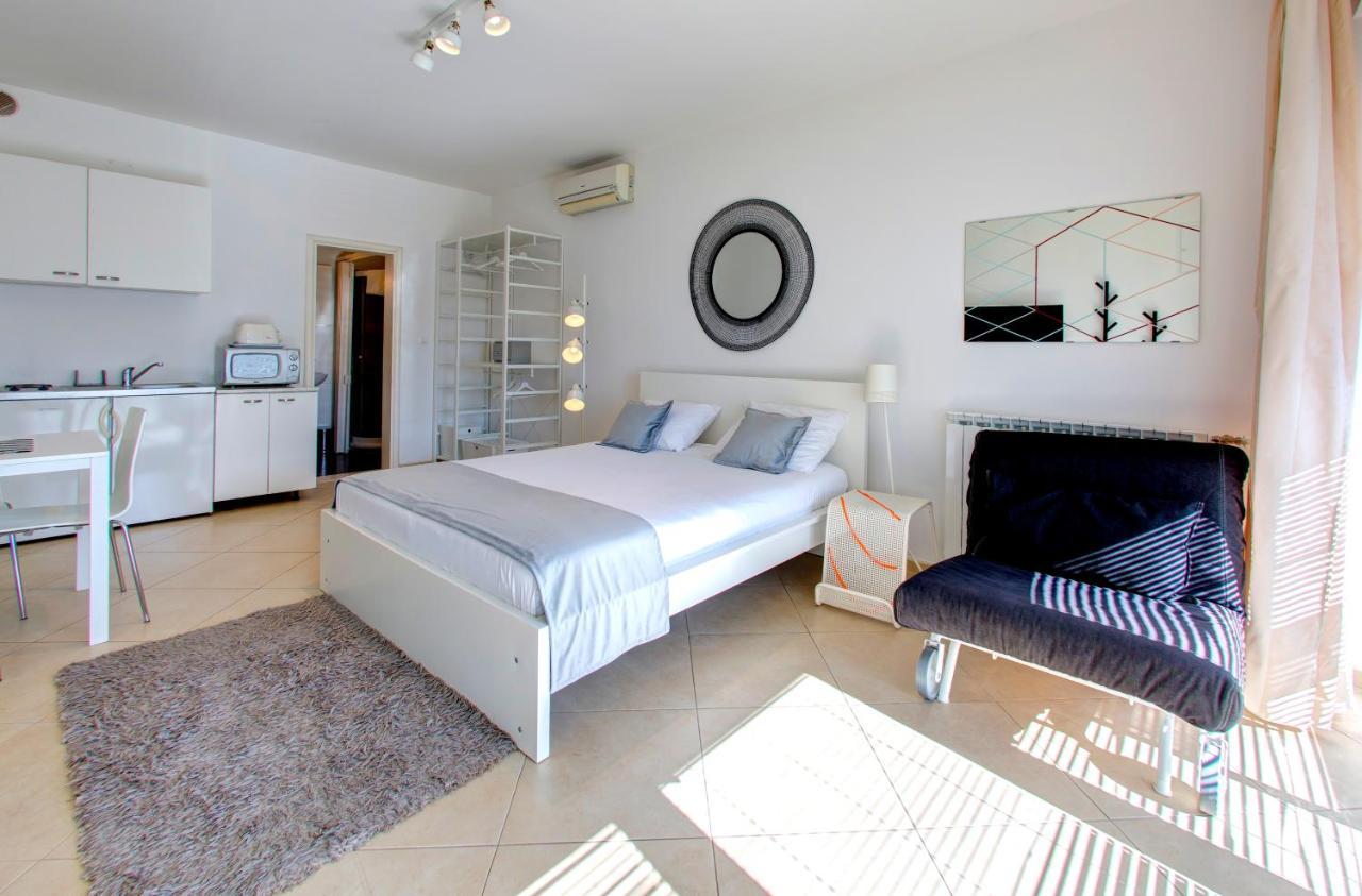 Katarina Apartment *