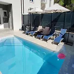 Apartment \'Holiday Above Dubrovnik\'
