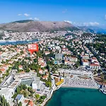 Apartments Villa Perla
